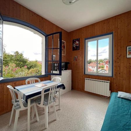 Appartement Calme Proche Plage Avec Parking Gratuit A Saint-Jean-De-Luz - Fr-1-239-804 Kültér fotó